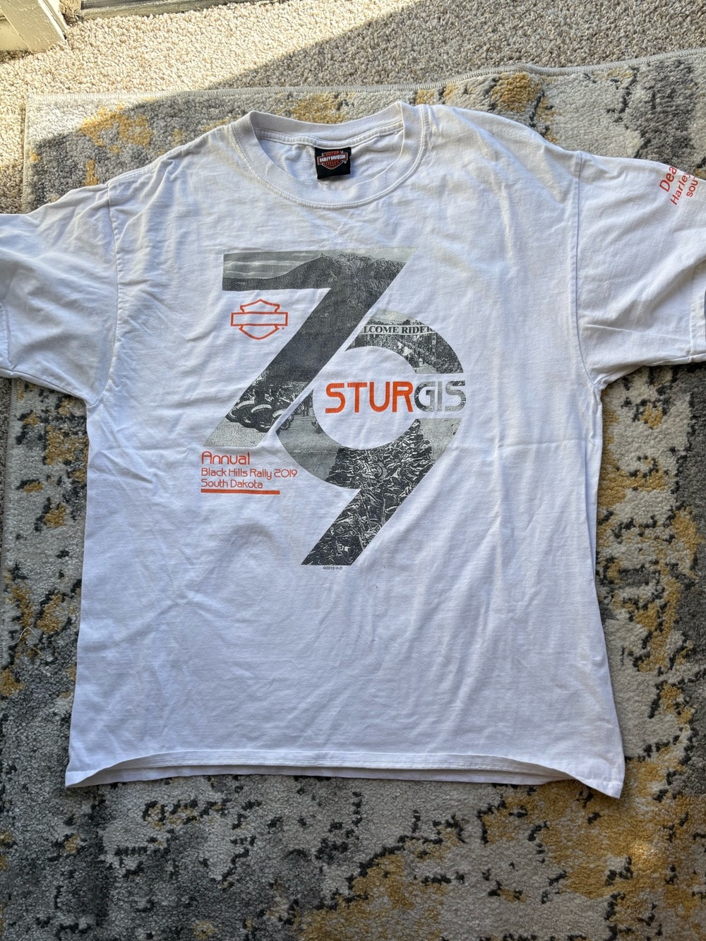 Harley-Davidson | White Sturgis 79 Graphic |Short-Sleeve Tee| Sz L